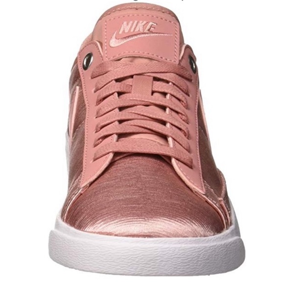 Rare Nike leather low top sneakers - NIB! - Picture 5 of 8